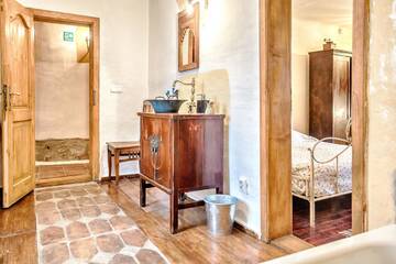 Фотографии Проживание в семье Dominic Boutique г. Сигишоара (Румыния) №5 Фото Проживание в семье Dominic Boutique г. Сигишоара 5