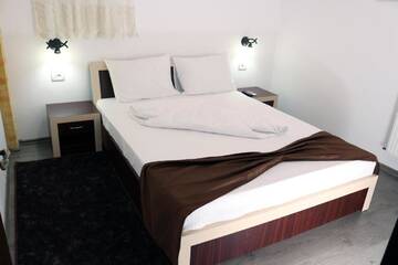 Фото номера Стандартный люкс Отель Hotel Restaurant Imperial г. Сигишоара 4