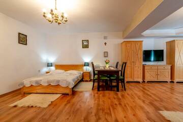 Фото номера Улучшенный семейный номер Гостевой дом Casa Adalmo г. Сигишоара 4