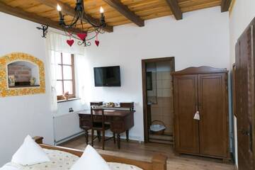 Фото номера Двухместный номер с 1 кроватью Гостевой дом Pensiune Casa Richter г. Сигишоара 23