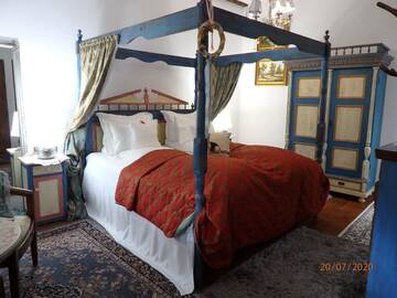 Фото номера Улучшенный двухместный номер с 1 кроватью Гостевой дом Casa Cositorarului Boutique Pension г. Сигишоара 6