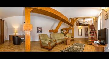 Фото номера Двухуровневый люкс Bulevard Отель Hotel Bulevard Sighisoara г. Сигишоара 6