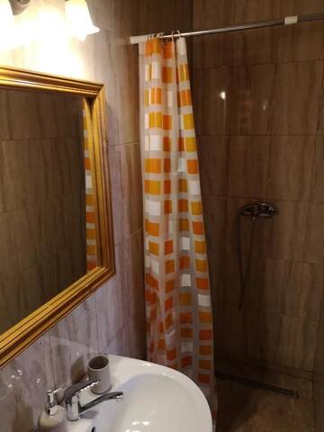 Фото номера Двухместный номер с 1 кроватью Гостевой дом Pensiunea Casa Sighisoreana г. Сигишоара 20