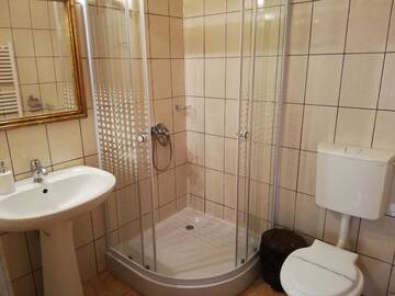 Фото номера Трехместный номер Гостевой дом Pensiunea Casa Sighisoreana г. Сигишоара 3