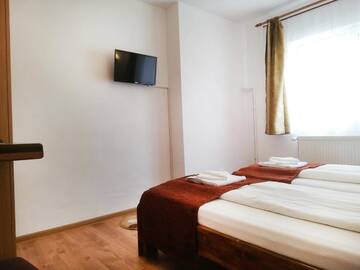 Фото номера Люкс с 2 спальнями Гостевой дом Pensiunea Casa Sighisoreana г. Сигишоара 3