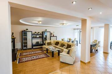 Фото номера Вилла Делюкс Гостевой дом Flora Luxury House г. Сигишоара 5