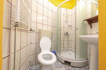 Фото номера Кровать в общем номере для женщин с 4 кроватями Хостелы Burg Hostel Sighisoara г. Сигишоара 5
