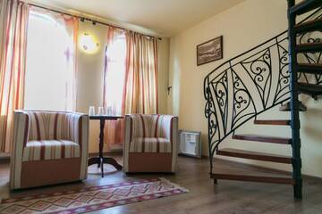 Фото номера Двухуровневый люкс Отель Hotel Transilvania г. Сигишоара 5