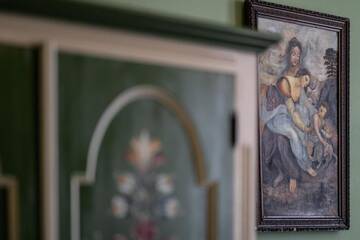 Фото номера Улучшенный двухместный номер с 1 кроватью и видом на площадь Цитадели Гостевой дом Casa Saseasca г. Сигишоара 8